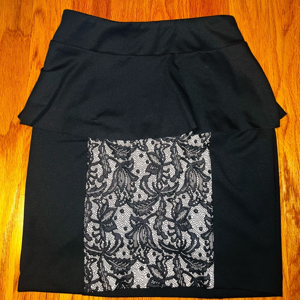 Kensie skirt